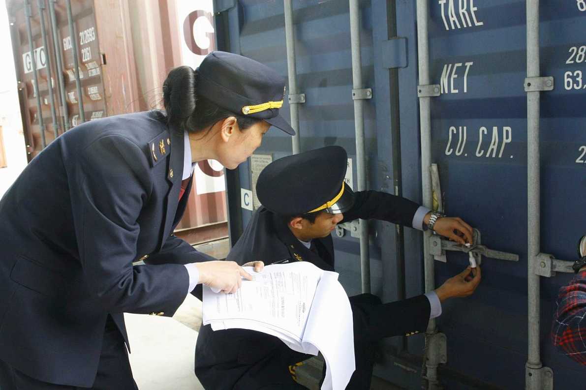 進(jìn)出口報(bào)關(guān)、報(bào)檢服務(wù)